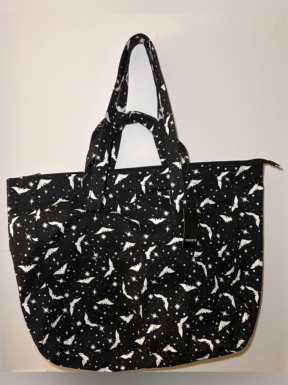 Torrid Black Denim Halloween Bat Tote Bag NWT - Picture 3 of 13